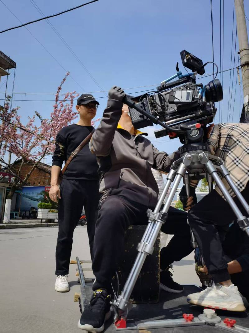 江安县广告片拍摄：快消品牌爆款之选，网感内容适配社媒传播！